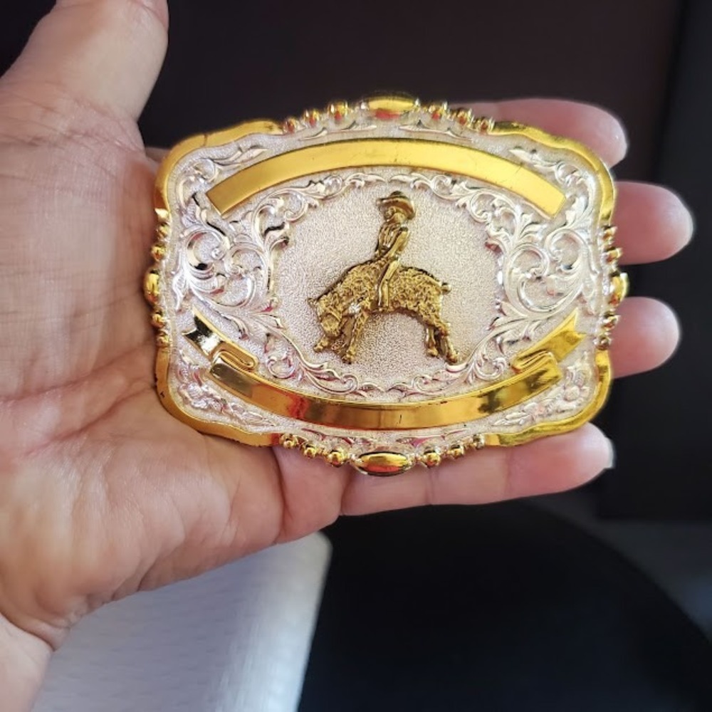 Crumrine Western Belt Buckle Silver Gold Tone Bull Rider Engraved Floral Trophy
